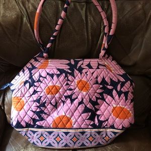 Vera Bradley Loves me Daisy Purse